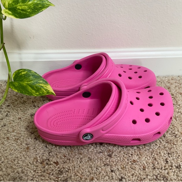 🐊 Crocs - Picture 3 of 6